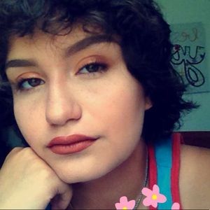 Meet your Posher, Alena